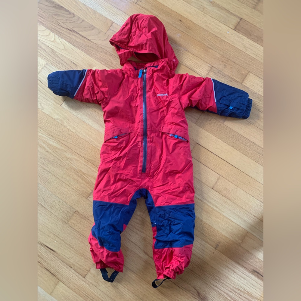 Patagonia snow pile snowsuit 2t